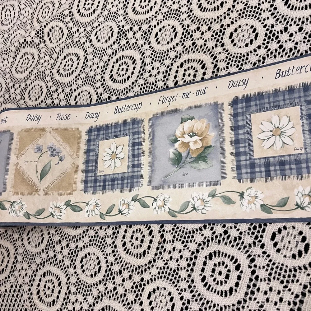 Village Floral Wallpaper Border 5801891 | 1 Full Roll | Cottage Country